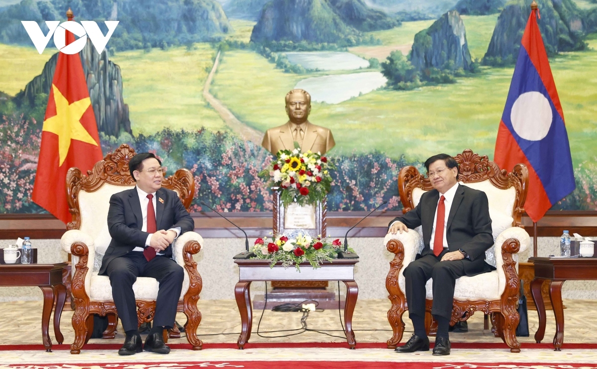 Leaders upbeat about flourishing Vietnam-Laos relations